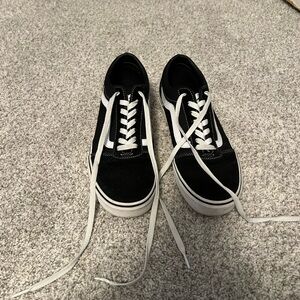 Men’s Vans Black and White Sneakers